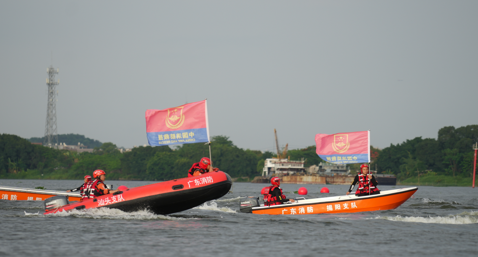 The Essential Role of Public Safety Dive Gear in Underwater Operations