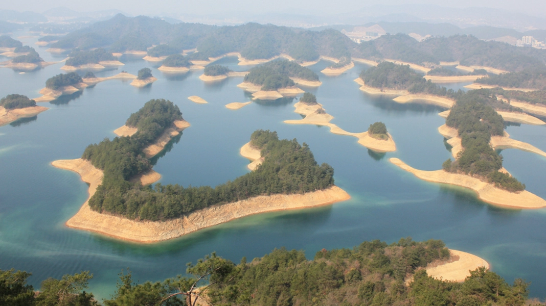 Dive Sites: Qiandao Lake / Xin'anjiang Reservoir